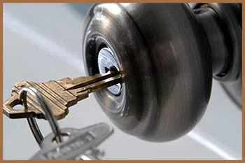 City Locksmith Shop Pearland, TX 281-915-1523 - 10-locks-Change