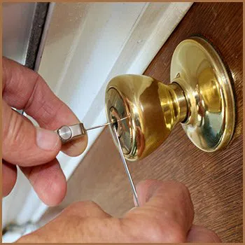 City Locksmith Shop Pearland, TX 281-915-1523 - 4-lock-opening